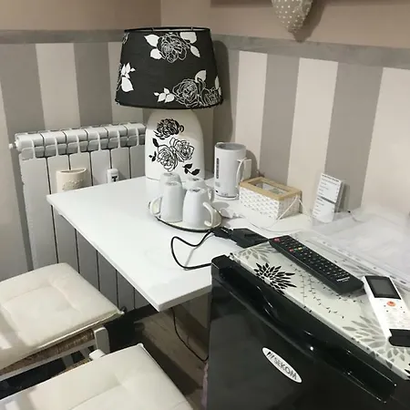 莫加尼住宿加早餐旅馆 2*